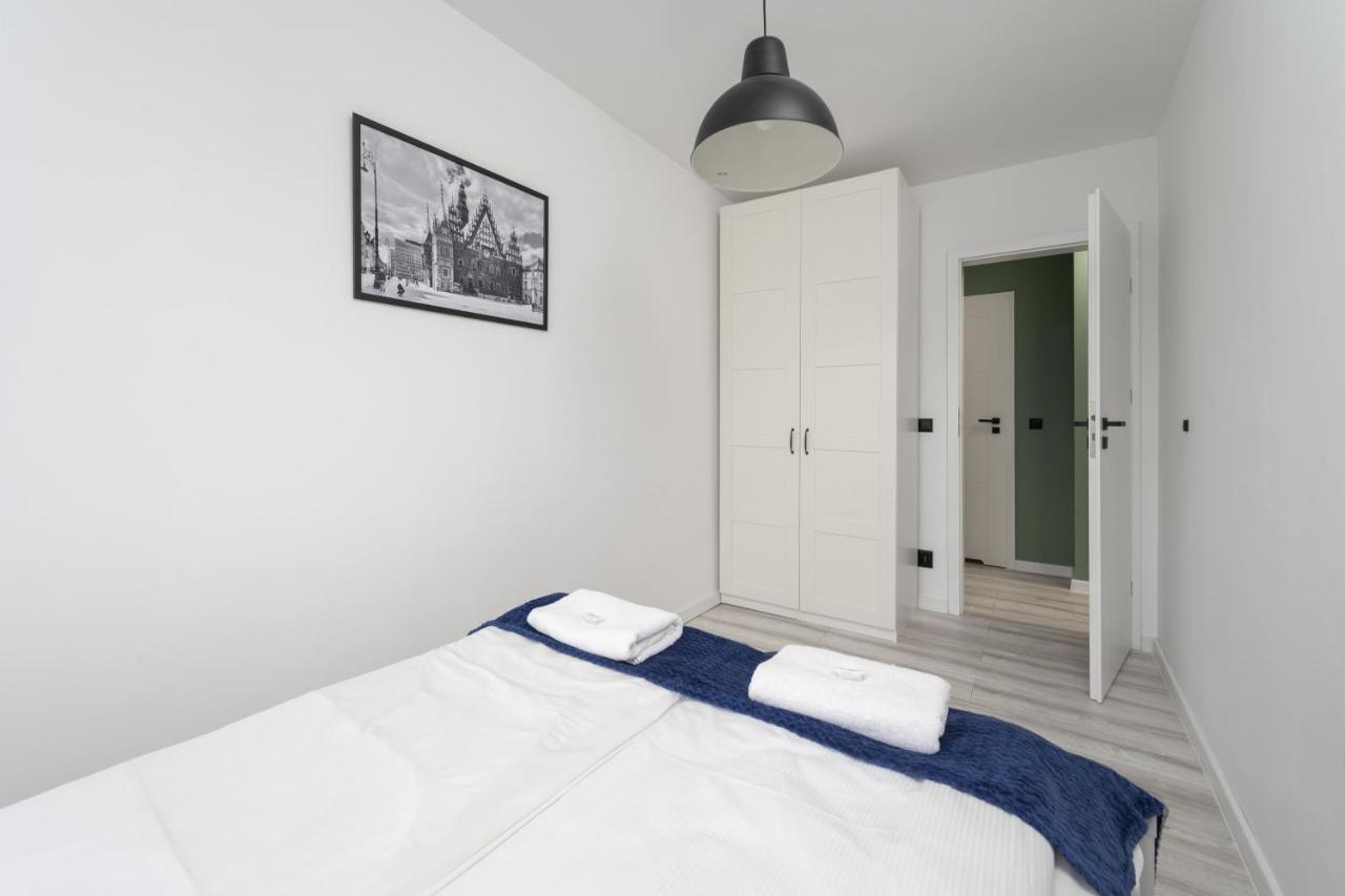 Apartament Zielinskiego Centrum Wroclaw By Noclegi Renters Exterior foto